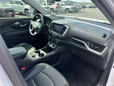 Used 2024 GMC Terrain AT4 w/ Tech Package AWD/4WD image 31