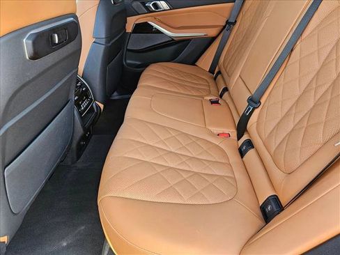 Used 2026 BMW X5 sDrive40i image 18