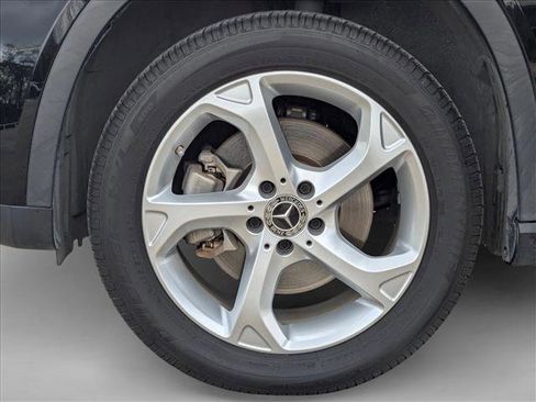Used 2019 Mercedes-Benz GLA 250 image 14