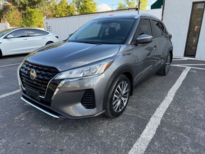 Used 2022 Nissan Kicks SV