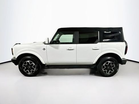 Used 2023 Ford Bronco Outer Banks AWD/4WD image 5