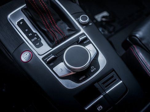 Used 2018 Audi RS 3 image 27