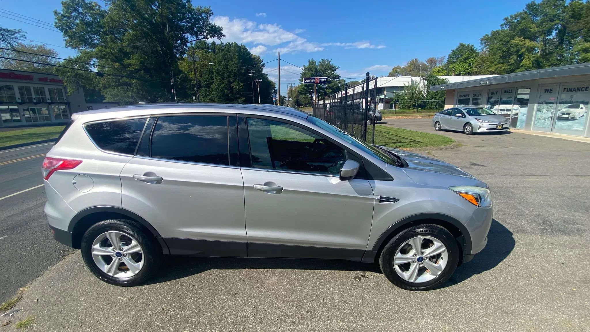 Used 2016 Ford Escape SE AWD/4WD image 6