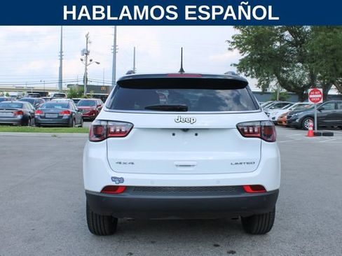 Used 2025 Jeep Compass Limited AWD/4WD image 4