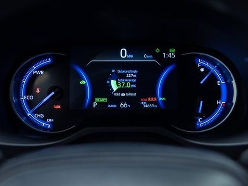 Used 2024 Toyota RAV4 XLE image 2