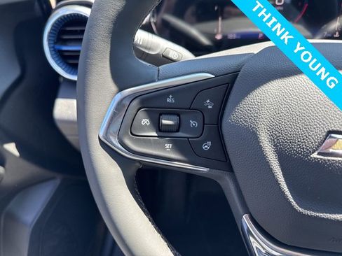 New 2025 Chevrolet Trax LT w/ Sunroof Package image 14