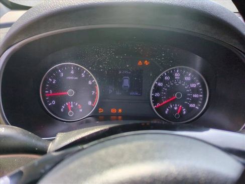 Used 2025 Kia Sportage EX FWD image 11