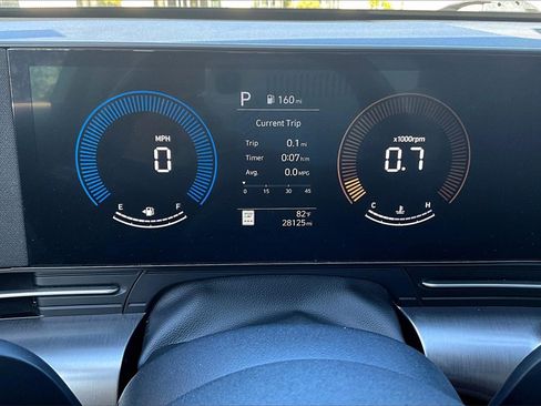 Used 2024 Hyundai Kona SEL image 9