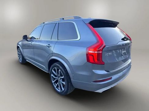 Used 2017 Volvo XC90 T6 Momentum w/ Vision Package AWD/4WD image 6