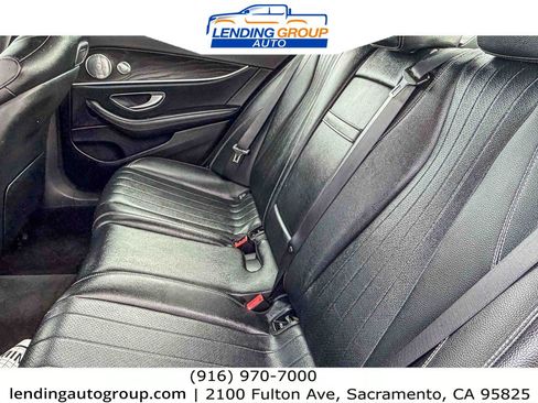 Used 2019 Mercedes-Benz E 300 image 17