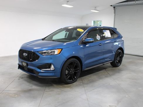 Used 2019 Ford Edge ST w/ Equipment Group 401A image 4