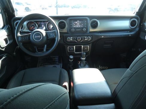 Used 2018 Jeep Wrangler Unlimited Sport AWD/4WD image 20