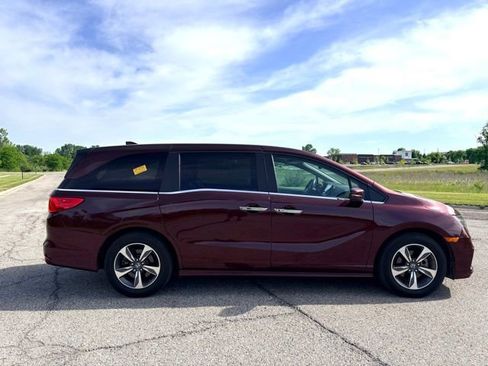 Used 2018 Honda Odyssey Touring image 6