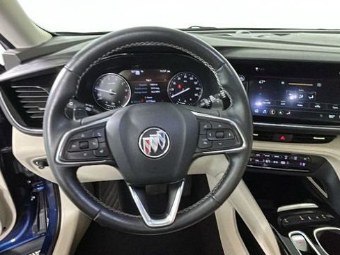 Used 2023 Buick Envision Avenir FWD image 15