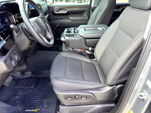 Used 2025 Chevrolet Silverado 1500 RST image 12