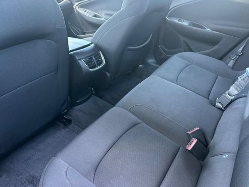 Used 2024 Chevrolet Malibu LT FWD image 12