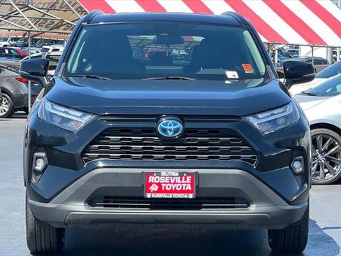 Certified 2022 Toyota RAV4 XLE Premium image 10