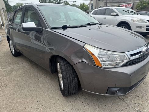 Used 2011 Ford Focus SEL w/ 301A Rapid Spec Order Code FWD image 8