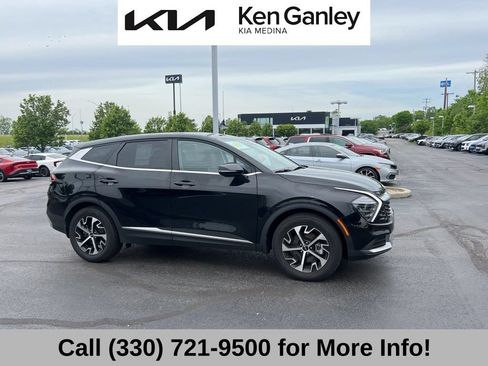 Certified 2025 Kia Sportage EX FWD image 8