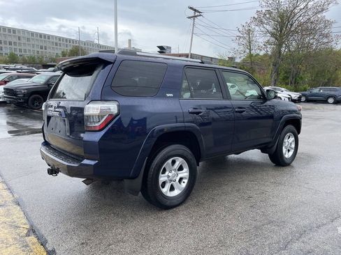 Certified 2023 Toyota 4Runner SR5 Premium w/ Moonroof Package AWD/4WD image 8