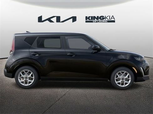 New 2025 Kia Soul LX image 8