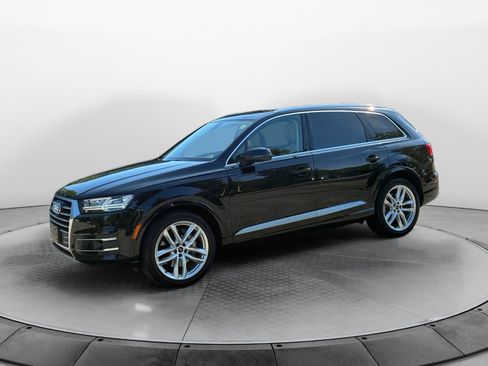 Used 2018 Audi Q7 3.0T Prestige AWD/4WD image 3