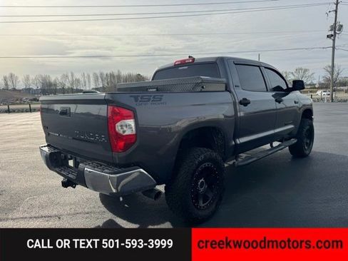 Used 2020 Toyota Tundra SR5 w/ SR5 Upgrade Package image 3