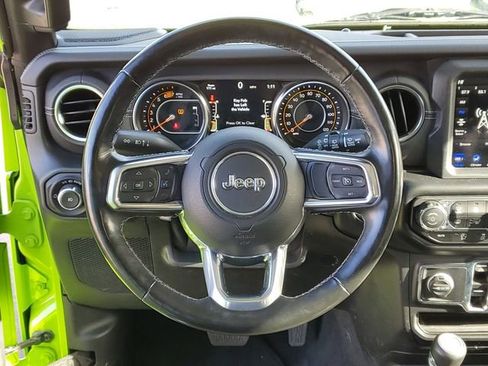 Used 2021 Jeep Wrangler Unlimited Sahara w/ Uconnect 4C Nav & Sound Group AWD/4WD image 33