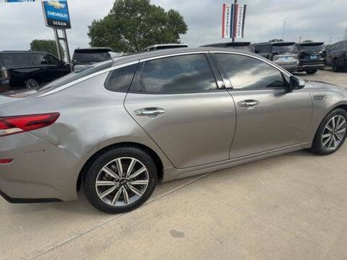 Used 2019 Kia Optima EX FWD image 8