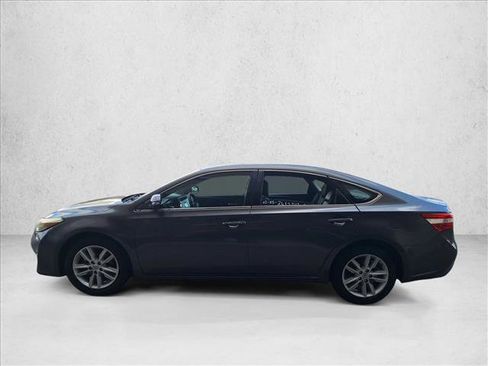 Used 2013 Toyota Avalon XLE image 8