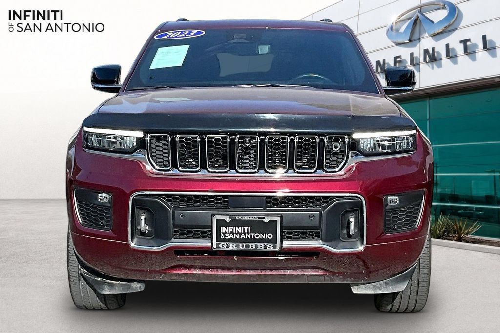 Used 2023 Jeep Grand Cherokee Overland w/ Adv Protech Group III AWD/4WD image 4