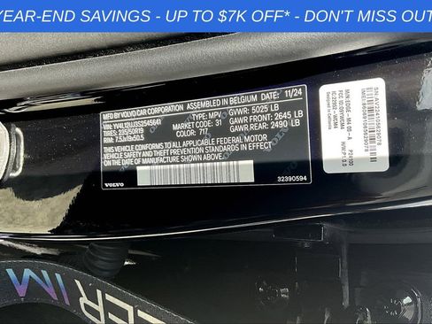 Used 2025 Volvo XC40 B5 Core w/ Protection Package Premier image 27