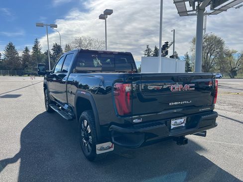 New 2026 GMC Sierra 3500 Denali w/ Denali Reserve Package image 3