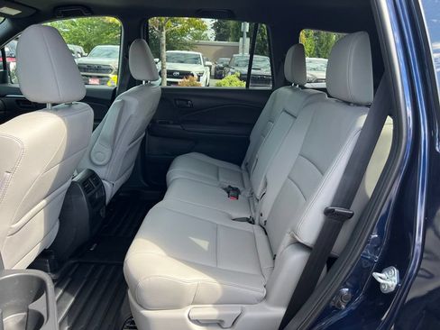 Used 2022 Honda Passport EX-L image 17