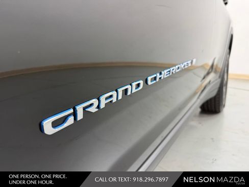 Used 2022 Jeep Grand Cherokee Limited 4xe AWD/4WD image 10