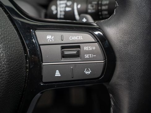 Used 2025 Honda Pilot EX-L image 35