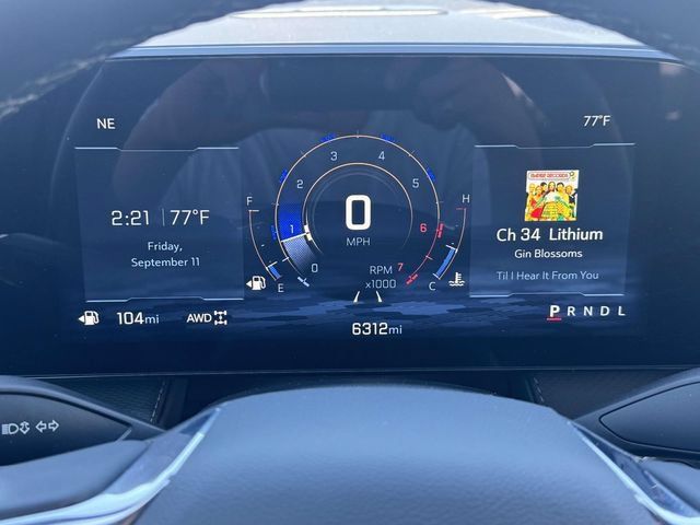 Used 2025 Chevrolet Equinox LT AWD/4WD image 27