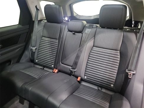 New 2024 Land Rover Discovery Sport S image 22