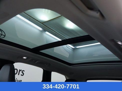 New 2025 Volvo XC60 T8 Core w/ Protection Package Premier AWD/4WD image 6