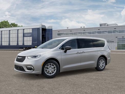 New 2026 Chrysler Pacifica Select image 1