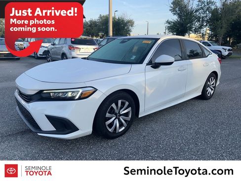 Used 2022 Honda Civic LX image 1