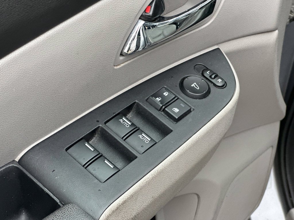Used 2016 Honda Odyssey EX-L image 16