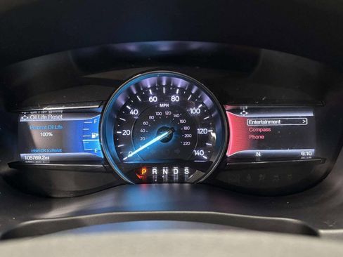 Used 2018 Ford Explorer XLT w/ Equipment Group 202A image 41