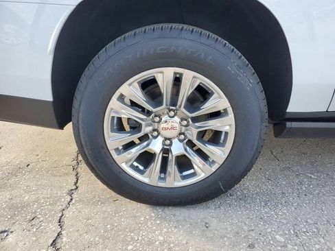 New 2026 GMC Yukon XL Denali w/ Sun & Power Step Package image 6