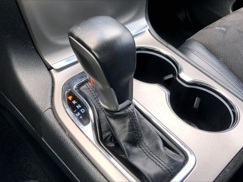 Used 2020 Jeep Grand Cherokee Altitude image 34