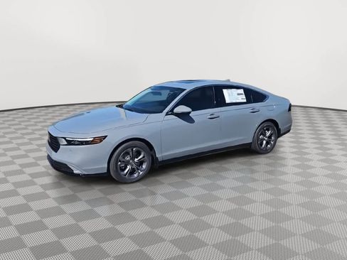 New 2025 Honda Accord EX-L image 5