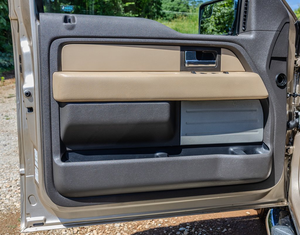 Used 2013 Ford F150 XLT w/ XLT Chrome Pkg RWD image 26
