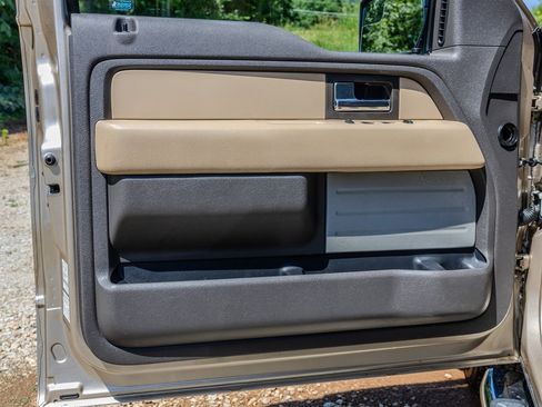 Used 2013 Ford F150 XLT w/ XLT Chrome Pkg RWD image 26