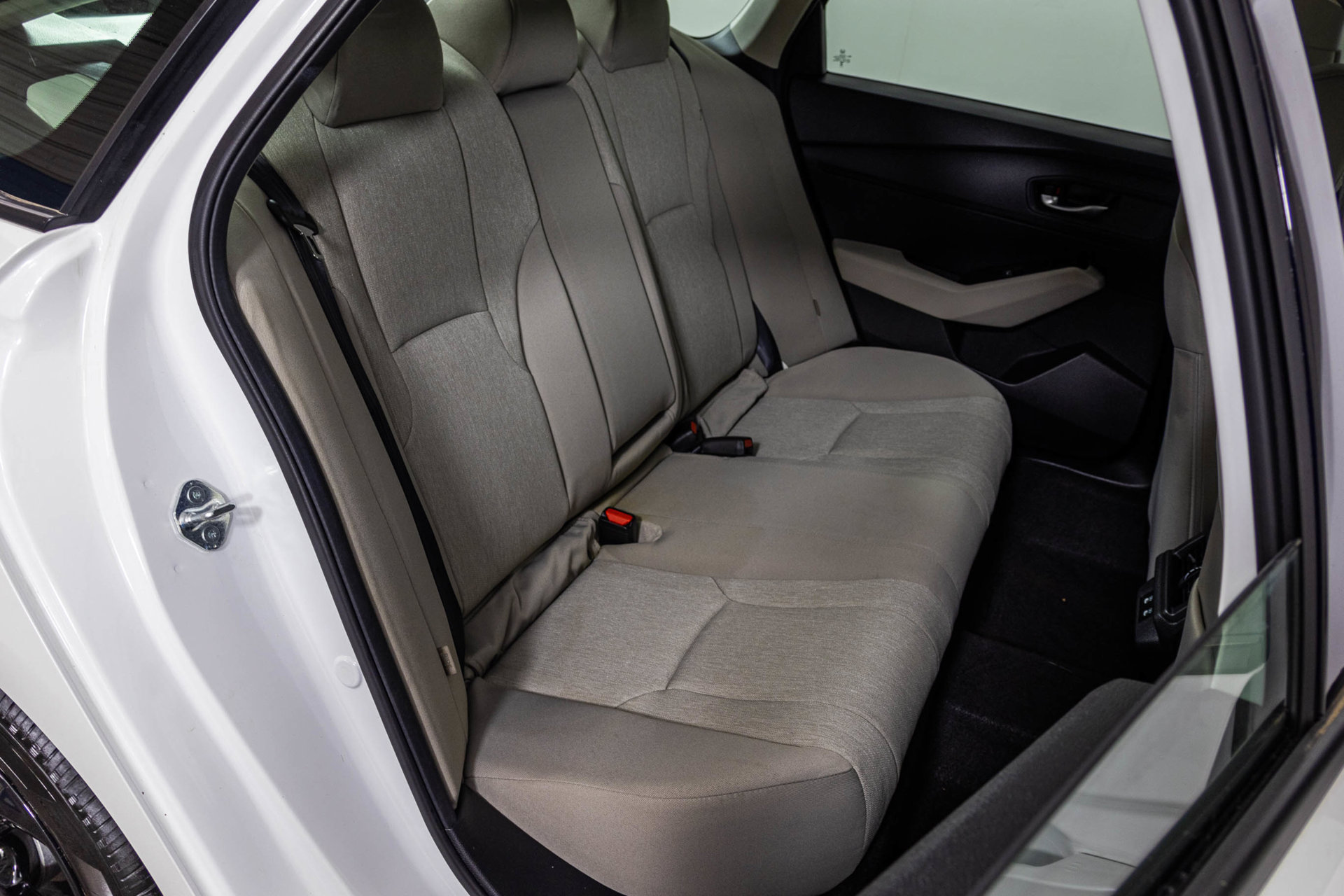 Used 2025 Honda Accord SE image 40