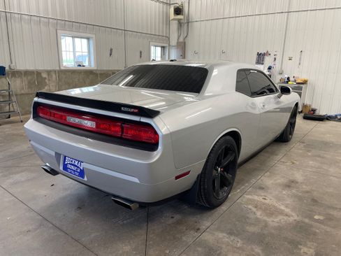 Used 2010 Dodge Challenger SRT8 w/ SRT Option Group II RWD image 5